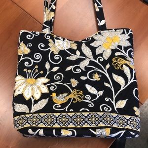 🌼Vera Bradley NWOT handbag🌼